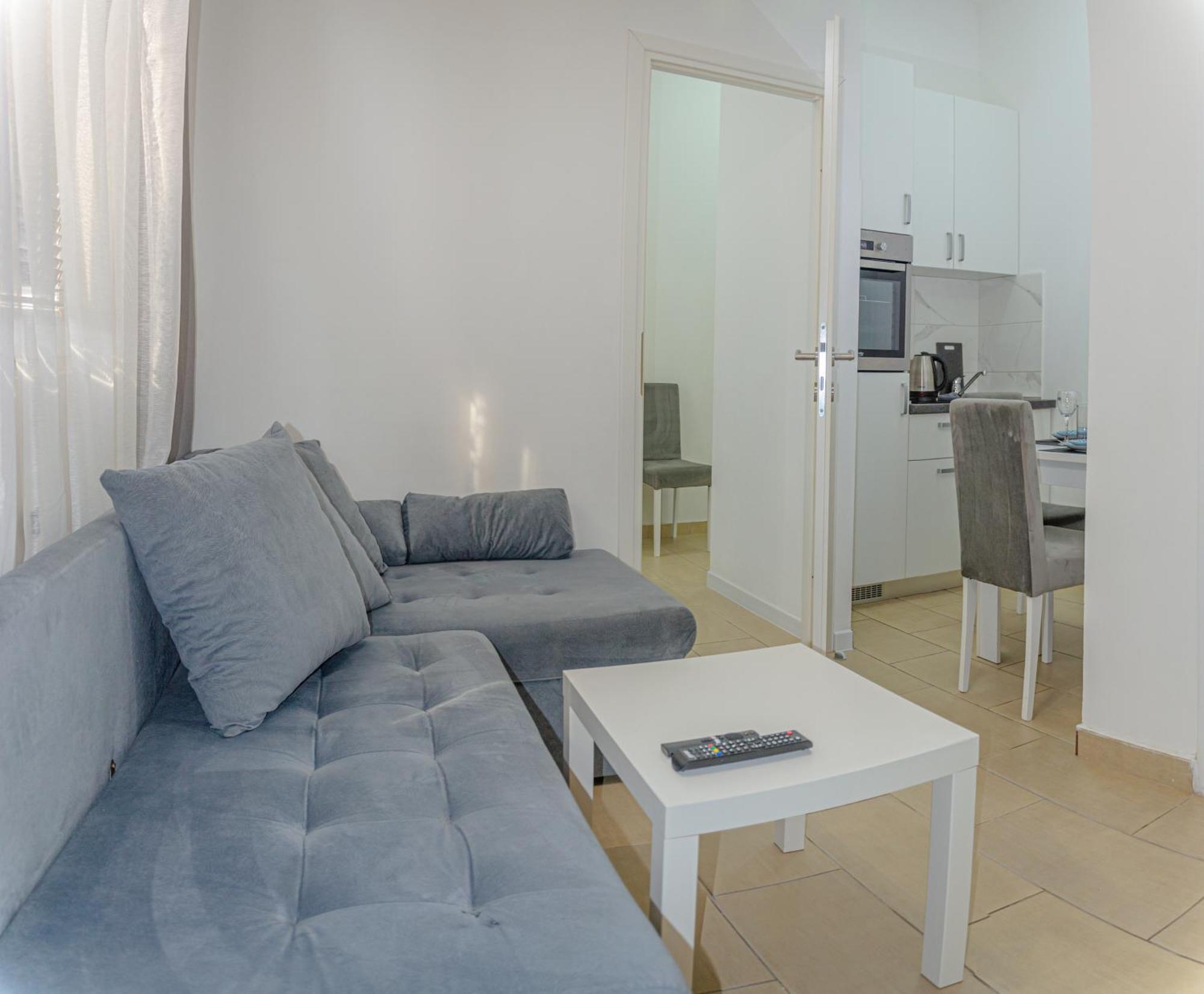One-bedroom In The Center Of On A Quiet Street 5 Minutes To The Budva